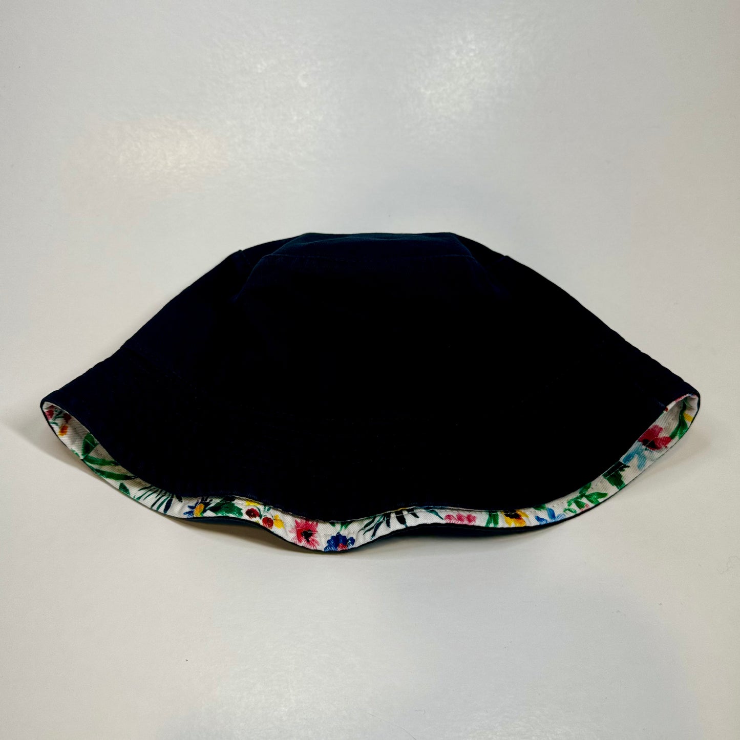 Back side view of Boston Red Sox Baseball bucket hat in Navy blue